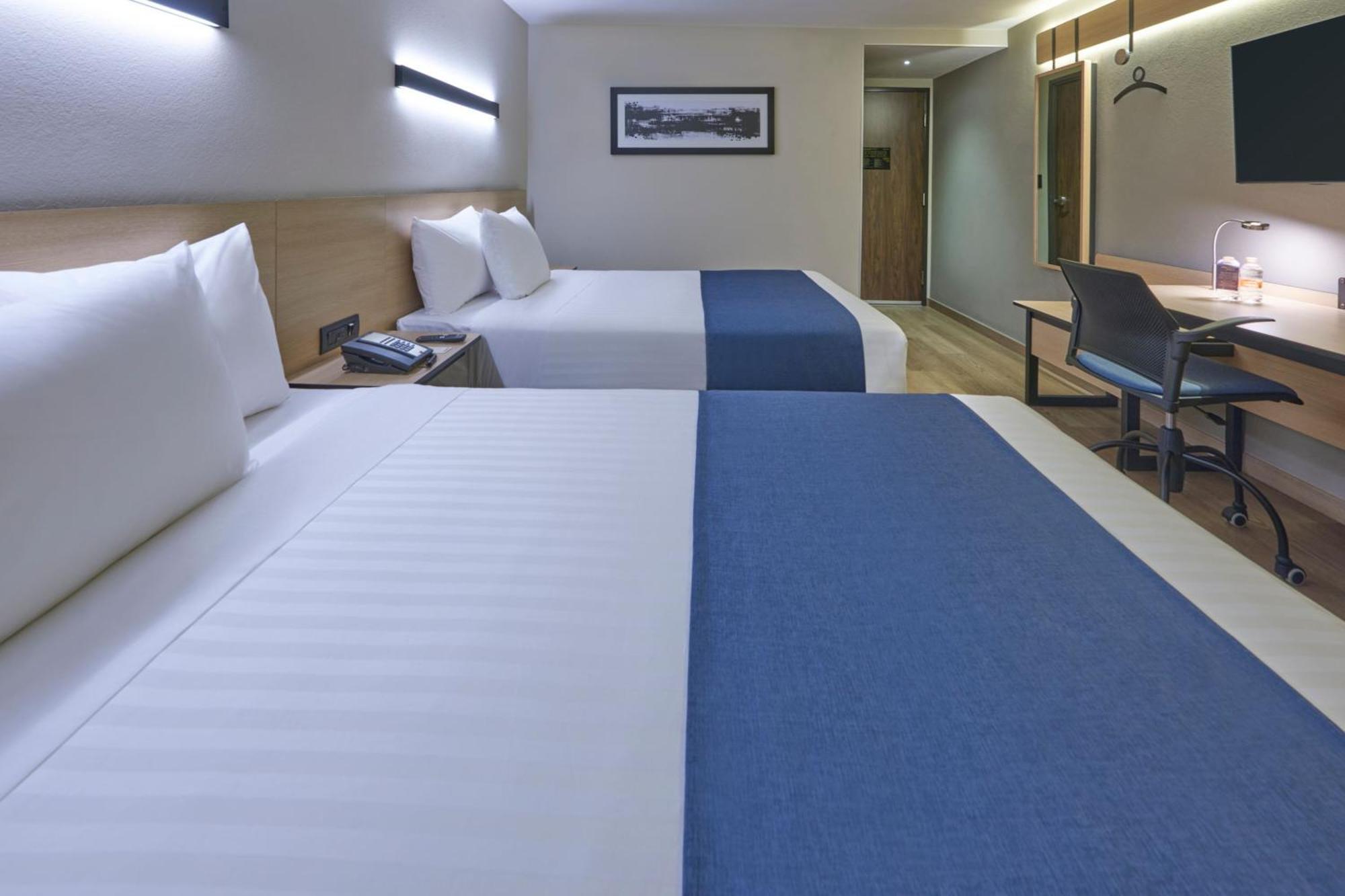 City Express By Marriott Cancun Aeropuerto Alfredo V. Bonfil Ngoại thất bức ảnh