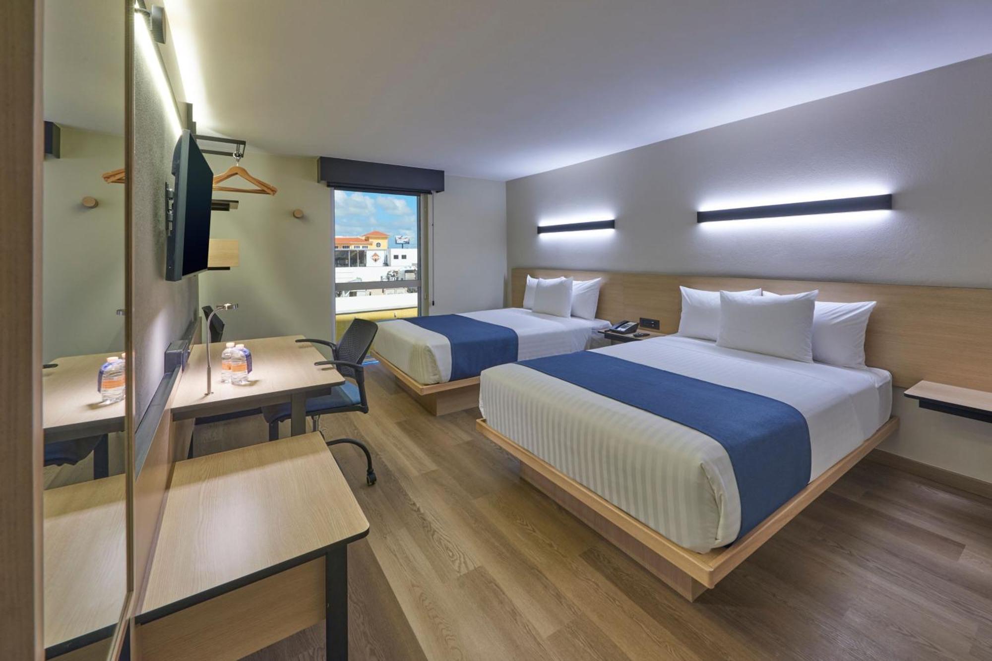 City Express By Marriott Cancun Aeropuerto Alfredo V. Bonfil Ngoại thất bức ảnh